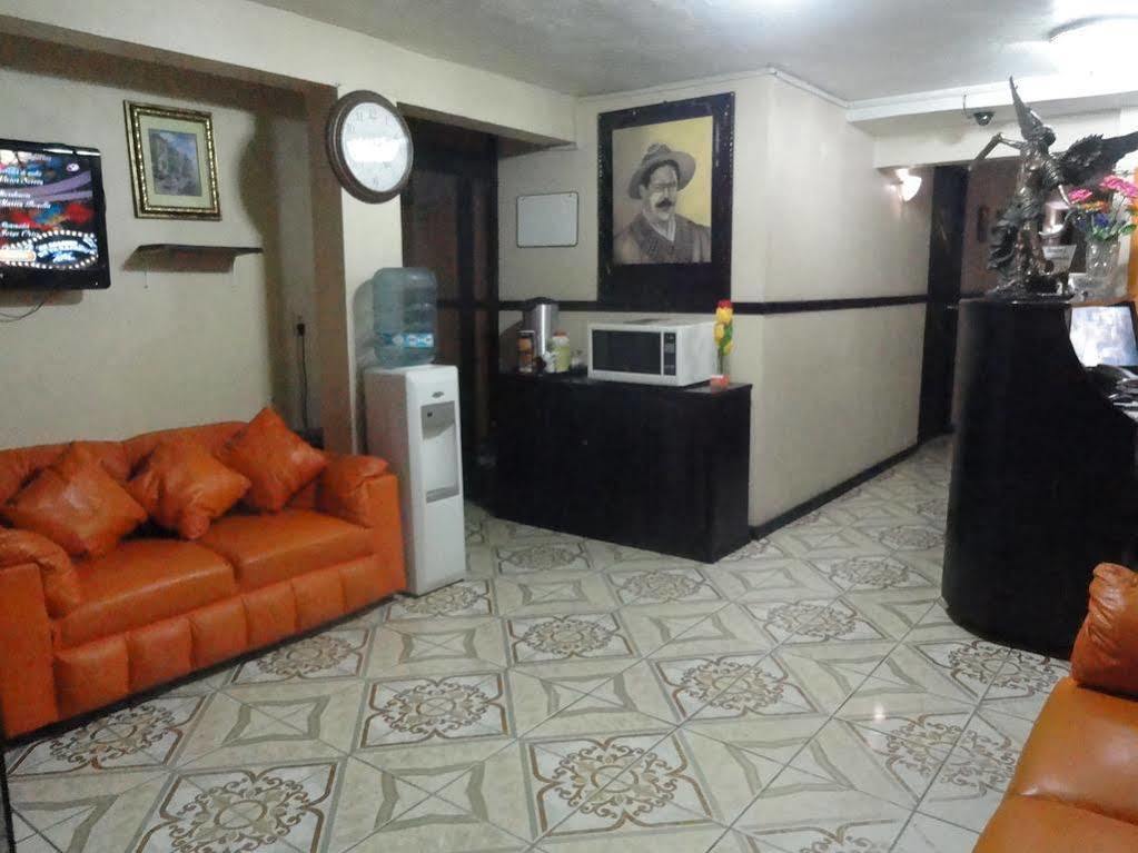 Oyo Hotel Bicentenario Τάμπικο Εξωτερικό φωτογραφία