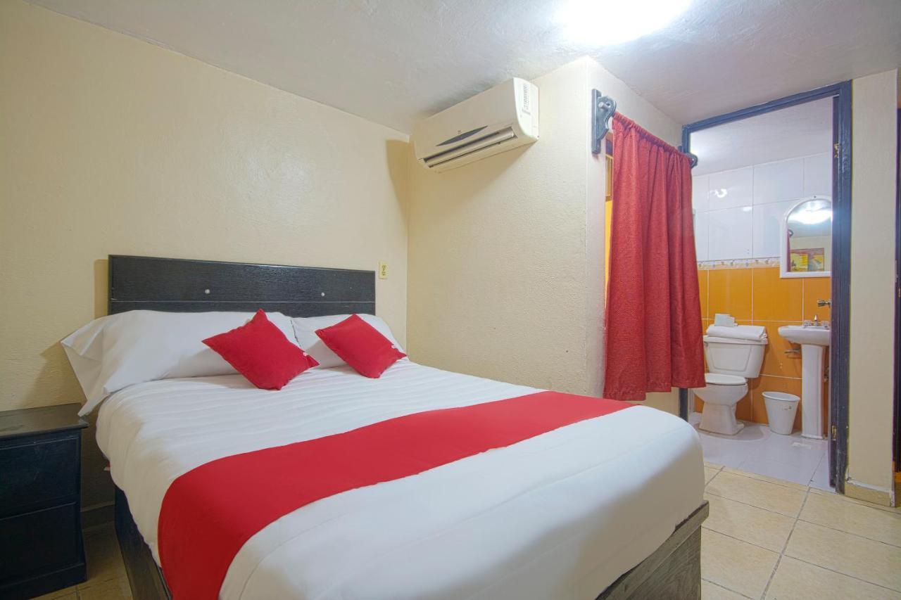 Oyo Hotel Bicentenario Τάμπικο Εξωτερικό φωτογραφία